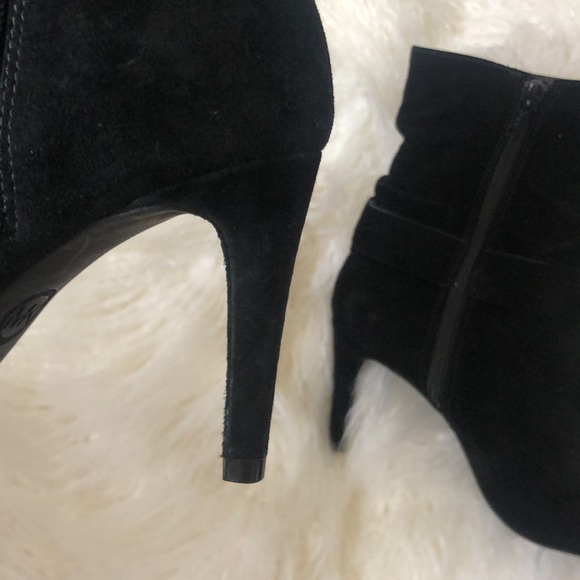New Michael Kors Viola Flex Booties - Picture 7 of 9